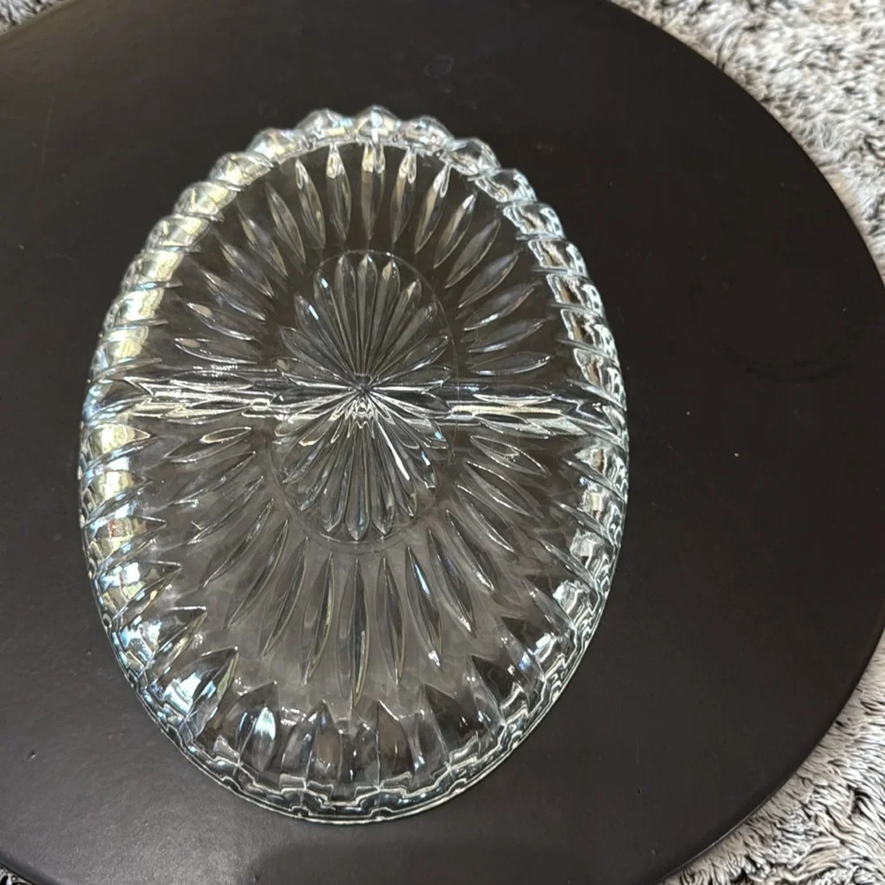 Vintage Clear Cut Glass Divided Serving Relish Dish Oval‎ Shaped Decorative